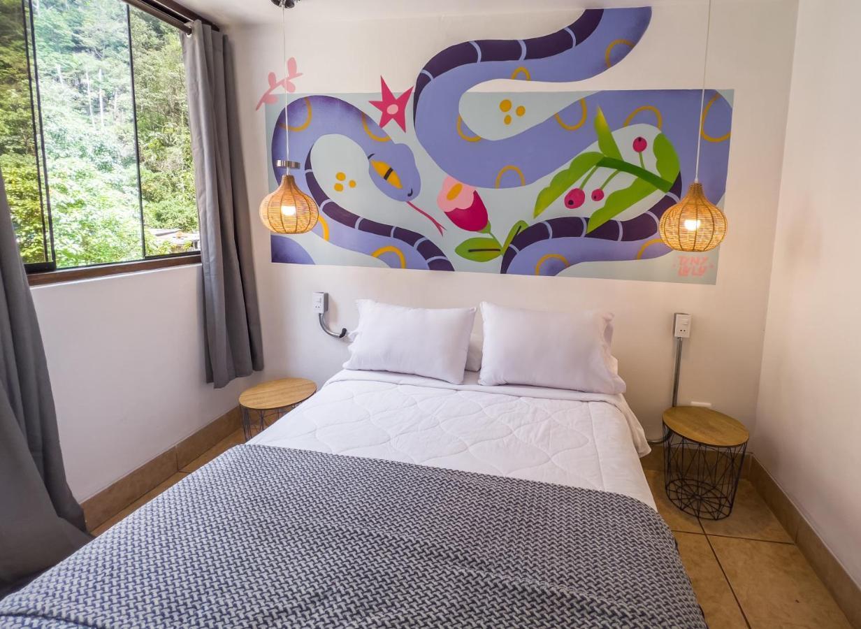 Supertramp Hostel Machupicchu Екстер'єр фото